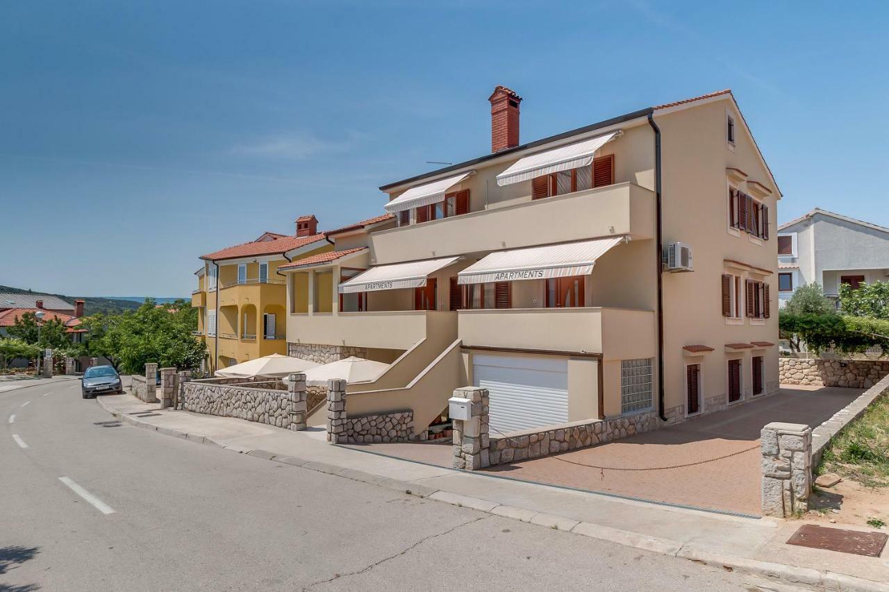 Apartments Eva Cres Exterior foto